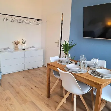 Harbour Pearl 2 And Kitchen *